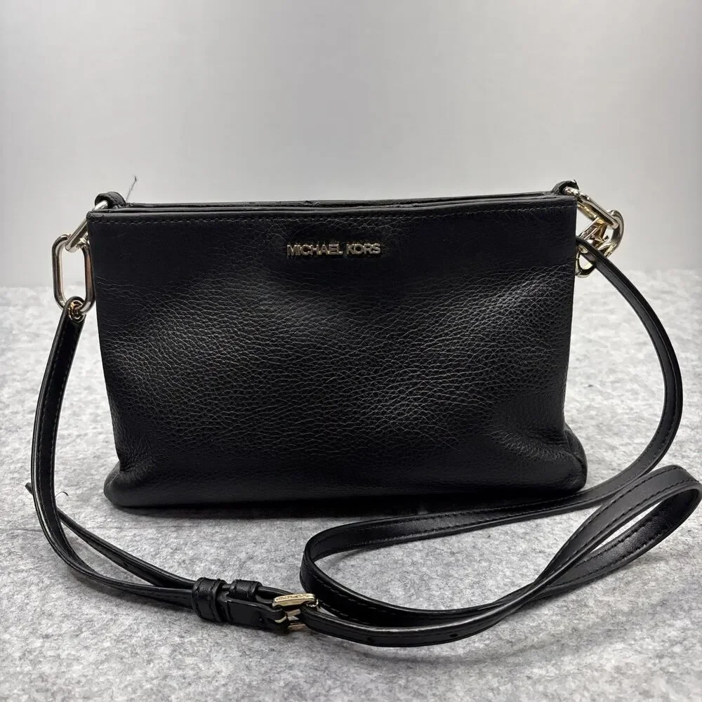 Michael Kors Trisha Medium Crossbody Bag Black Pebbled Leather Sectioned Luxe